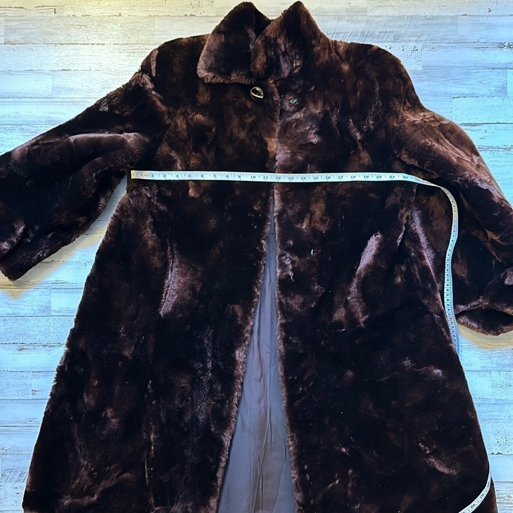 VINTAGE FUR - Beautiful ๐ Macys Kansas City - Picture 13 of 16